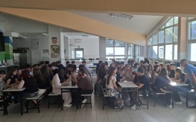 Ples generacija: Emotivan i rasplesan oproštaj naših osmaša!